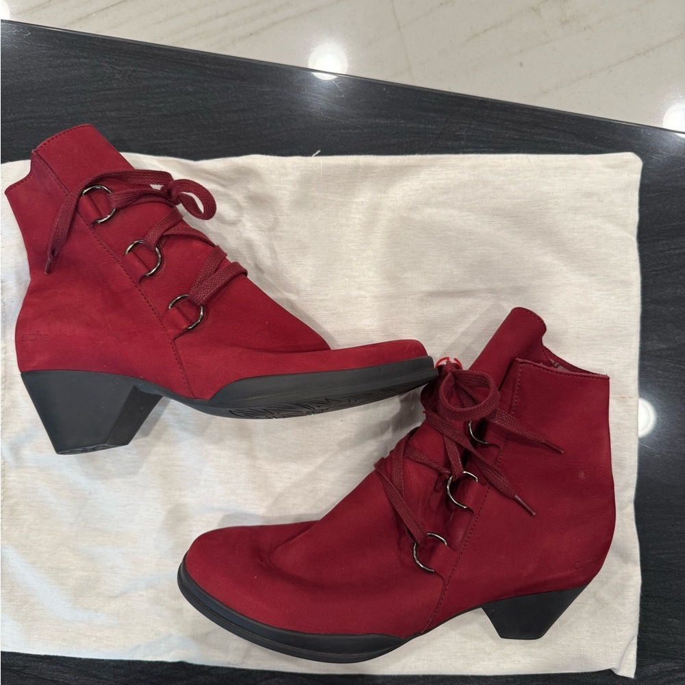 ARCHE ankle boot. Purchased in France. Size 7.5, red suede. - Picture 3 of 7